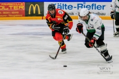 Deutsche Frauen Eishockey Landesliga - ESV Kaufbeuren Damen vs. SC Bietigheim-Bissingen Steelers am 25.10.2020 in Kaufbeuren, erdgas schwaben arena, Deutschland, Photo: Michael Kahms @MIKAH-Fotografie.de