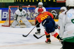 Deutsche Frauen Eishockey Landesliga - ESV Kaufbeuren Damen vs. SC Bietigheim-Bissingen Steelers am 25.10.2020 in Kaufbeuren, erdgas schwaben arena, Deutschland, Photo: Michael Kahms @MIKAH-Fotografie.de